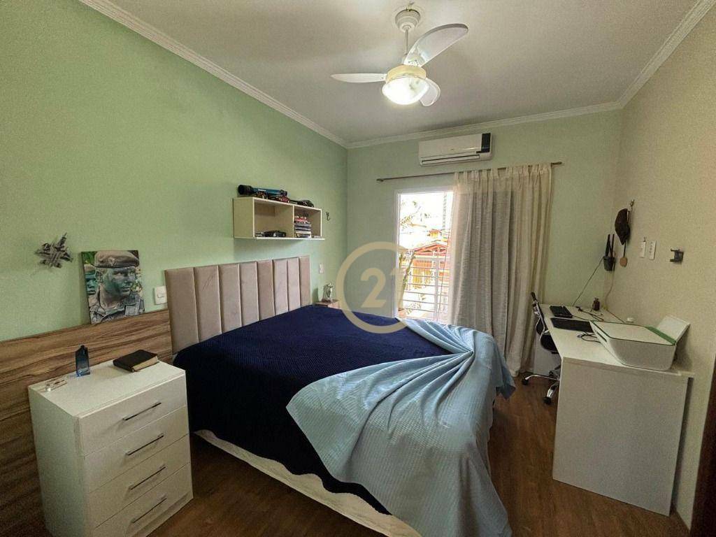 Casa à venda com 3 quartos, 137m² - Foto 9