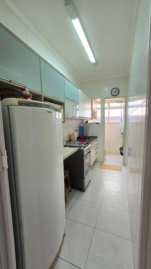 Apartamento à venda com 2 quartos, 73m² - Foto 5