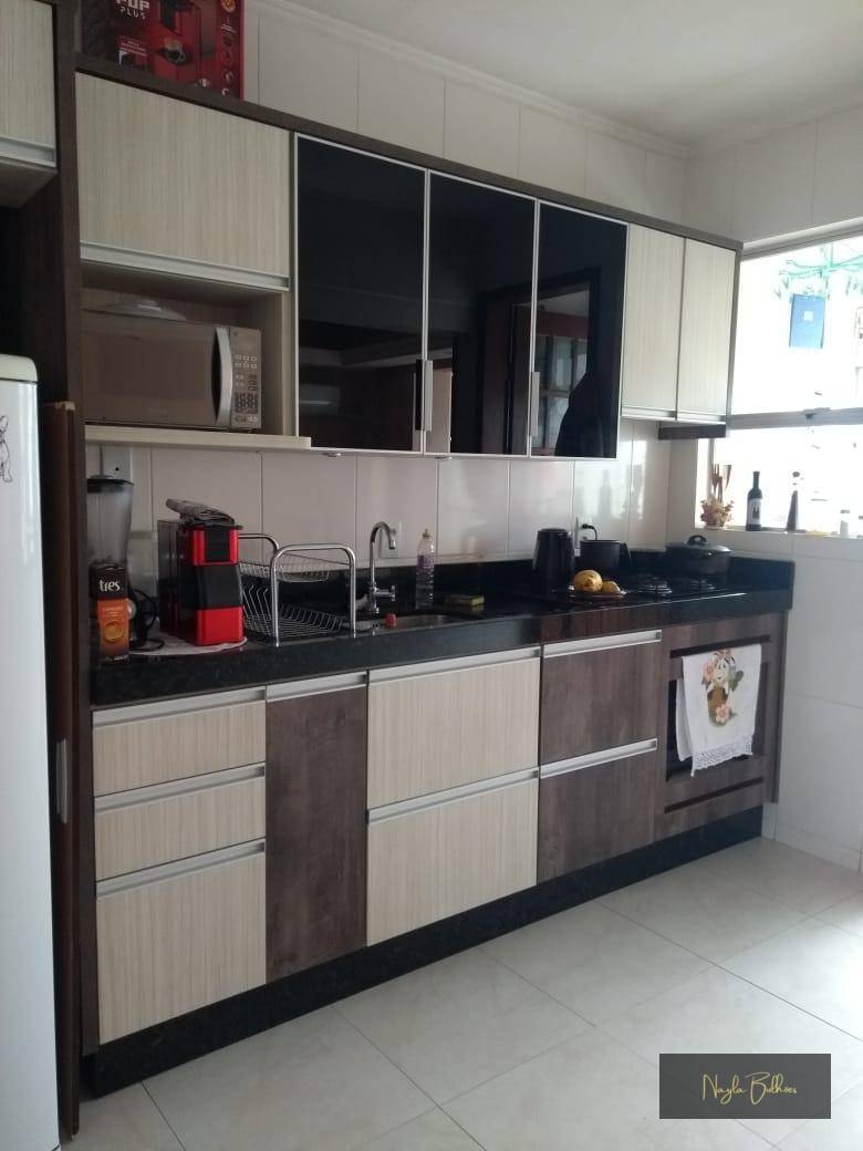 Apartamento à venda com 2 quartos, 60m² - Foto 5