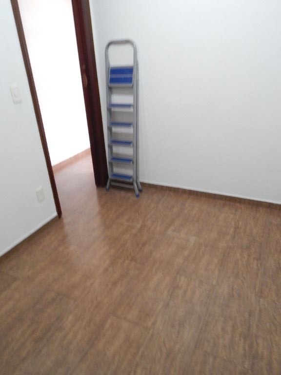 Sobrado à venda com 3 quartos, 200m² - Foto 23