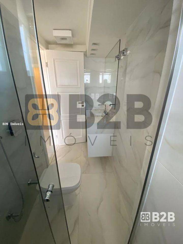 Apartamento à venda com 3 quartos, 207m² - Foto 29