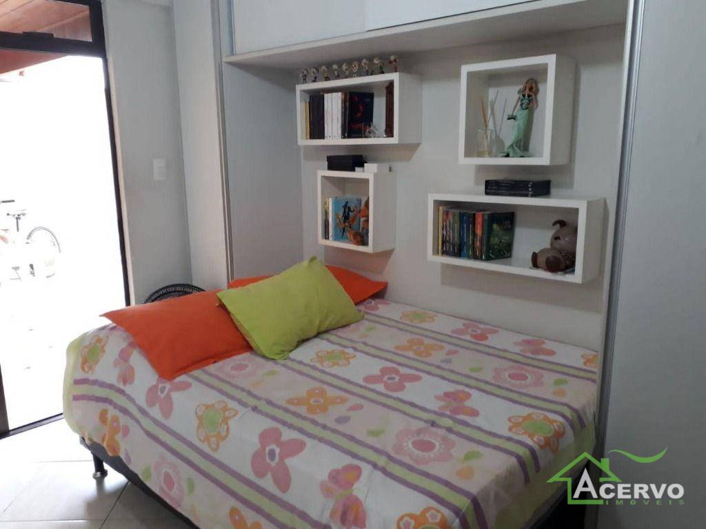 Apartamento à venda com 3 quartos, 140m² - Foto 5