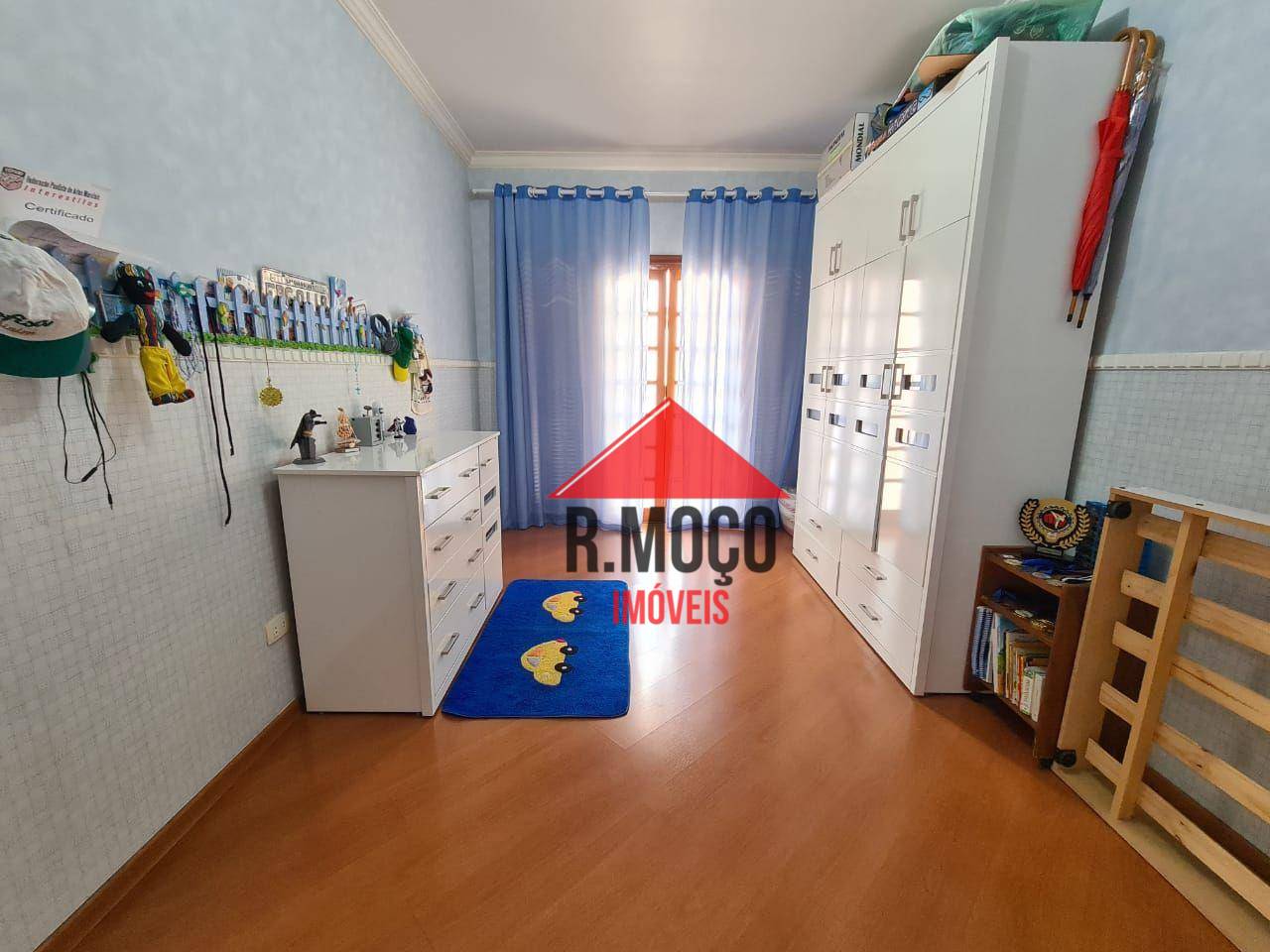 Sobrado à venda com 3 quartos, 350m² - Foto 13