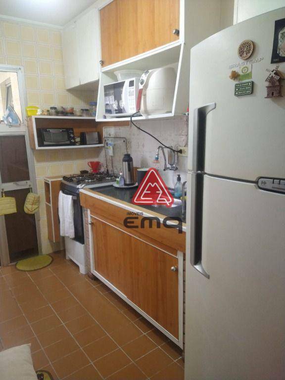 Apartamento à venda com 3 quartos, 70m² - Foto 14