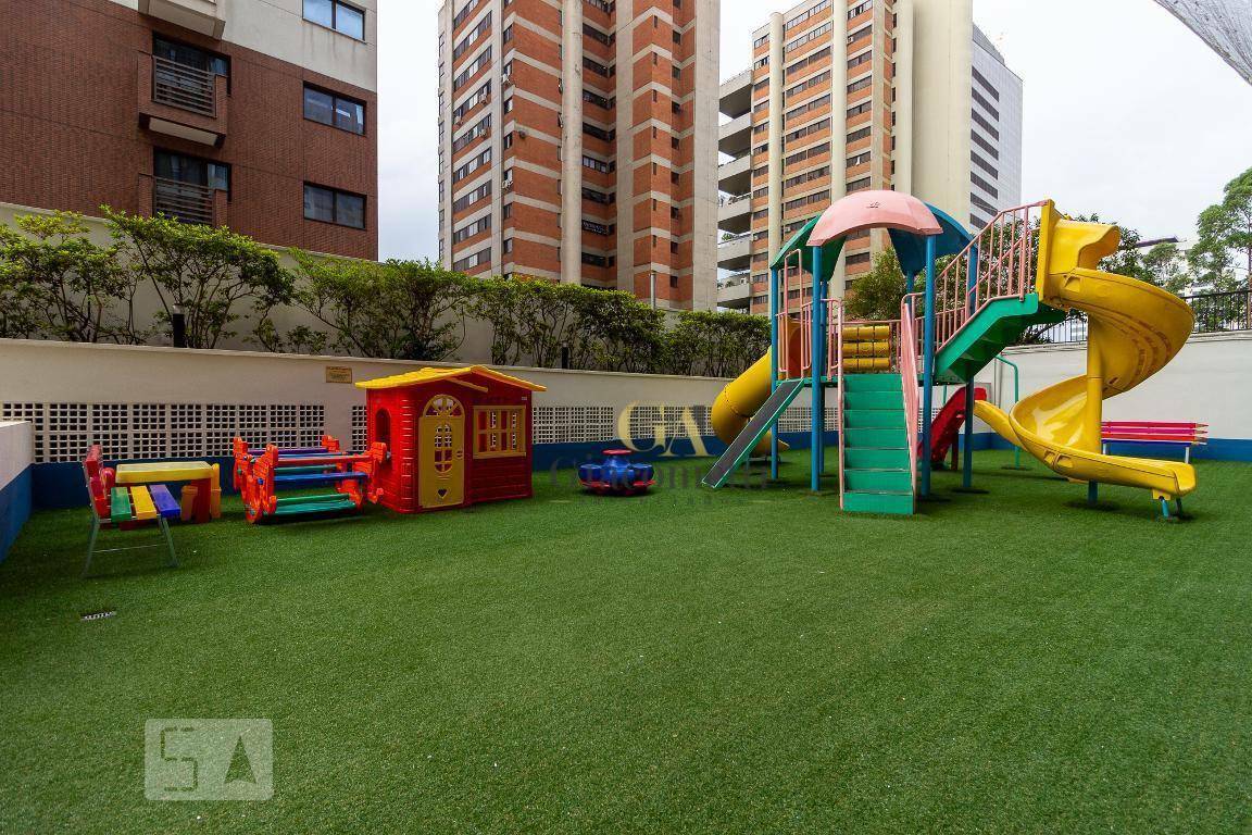 Apartamento à venda com 3 quartos, 165m² - Foto 28