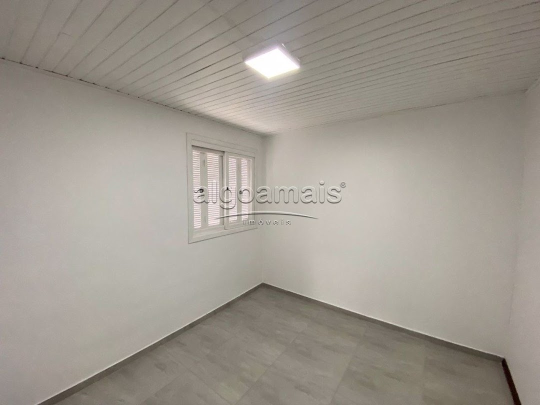 Casa à venda com 4 quartos, 300m² - Foto 13