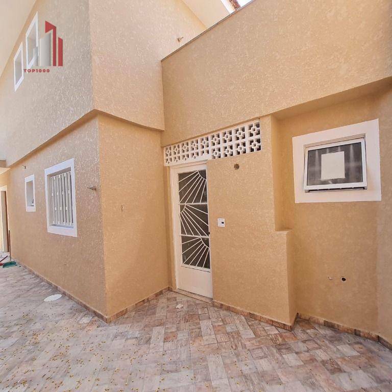 Sobrado à venda com 2 quartos, 93m² - Foto 4