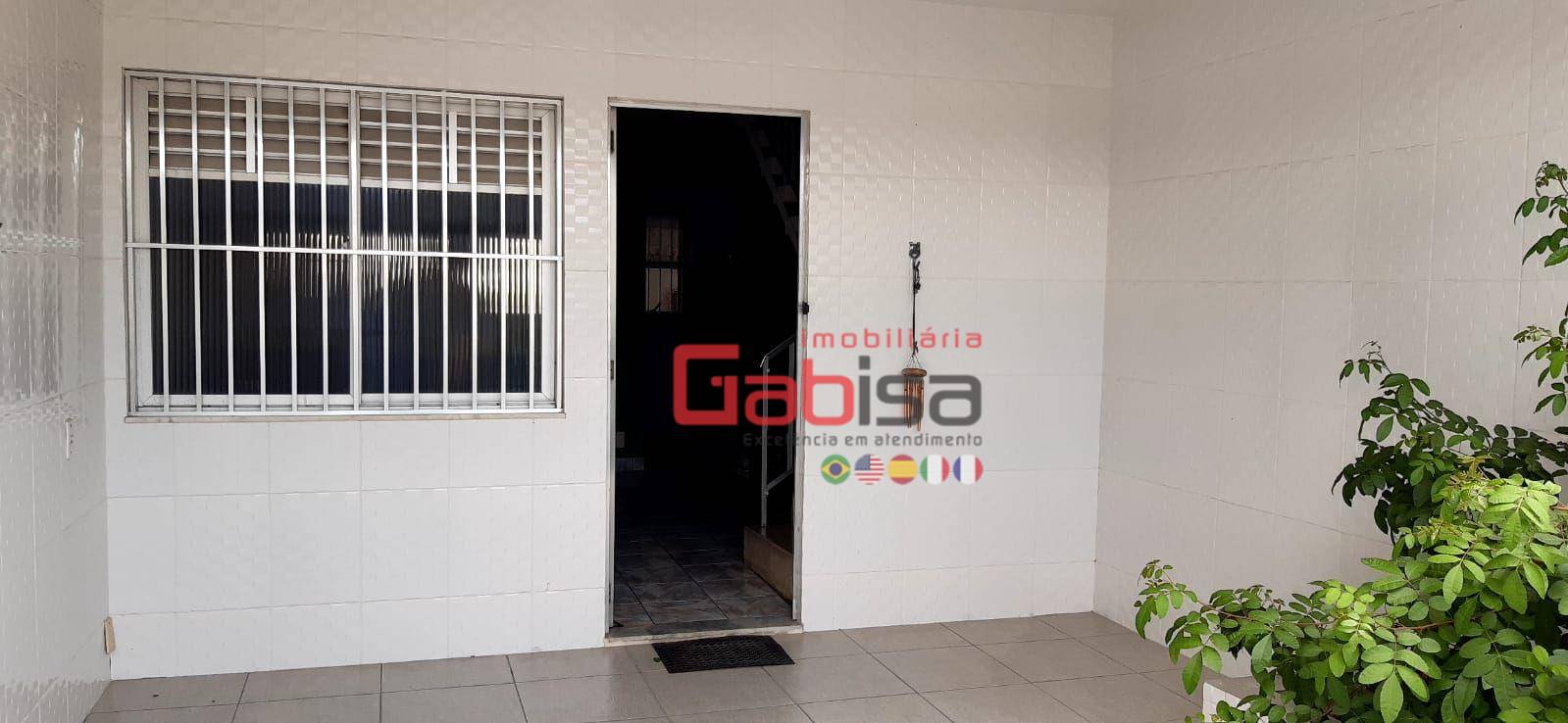 Casa à venda com 2 quartos, 69m² - Foto 2