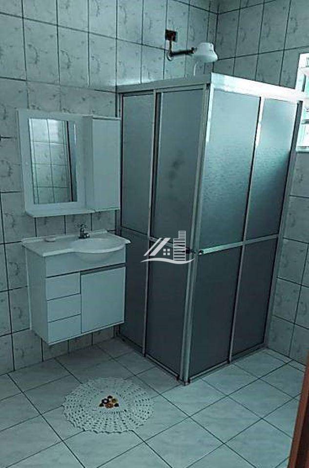 Sobrado à venda com 2 quartos, 210m² - Foto 15