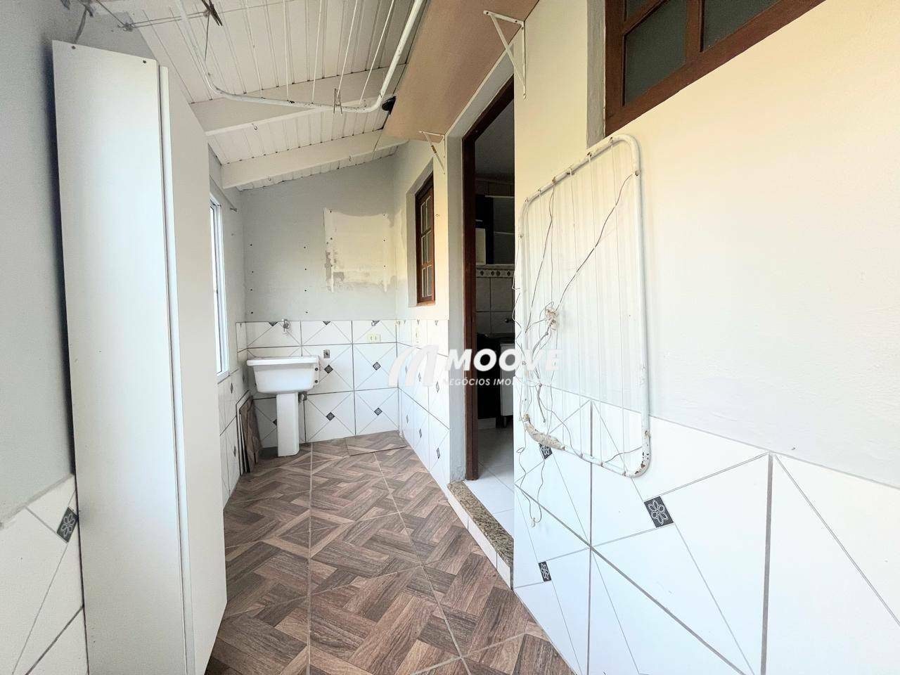 Casa à venda com 2 quartos, 54m² - Foto 11