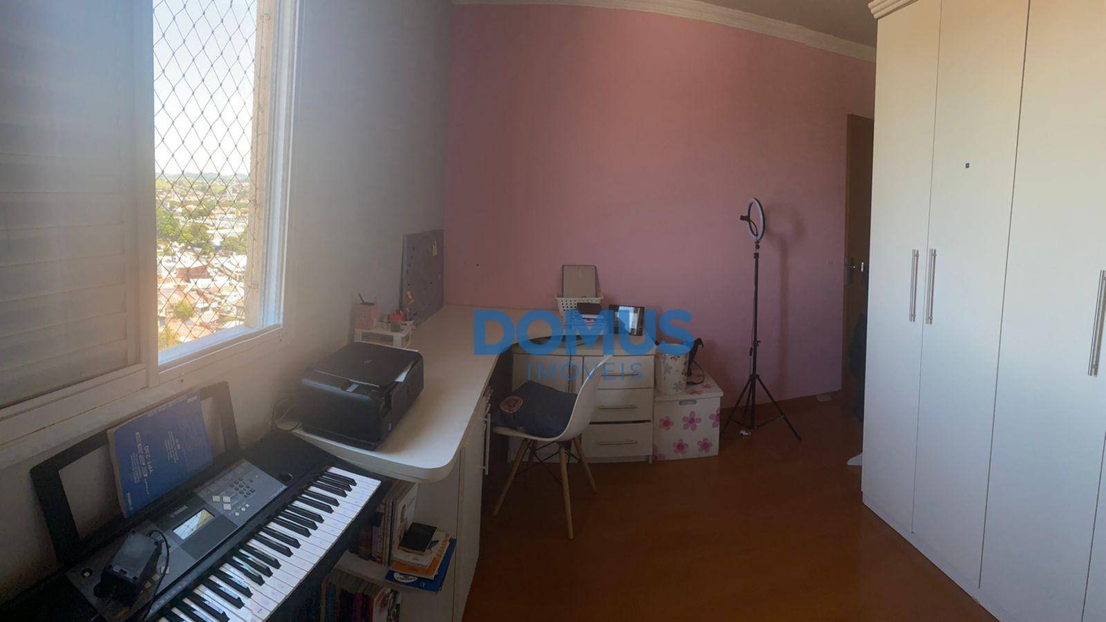 Apartamento à venda com 3 quartos, 84m² - Foto 11