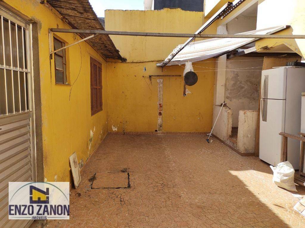 Sobrado à venda com 4 quartos, 205m² - Foto 4