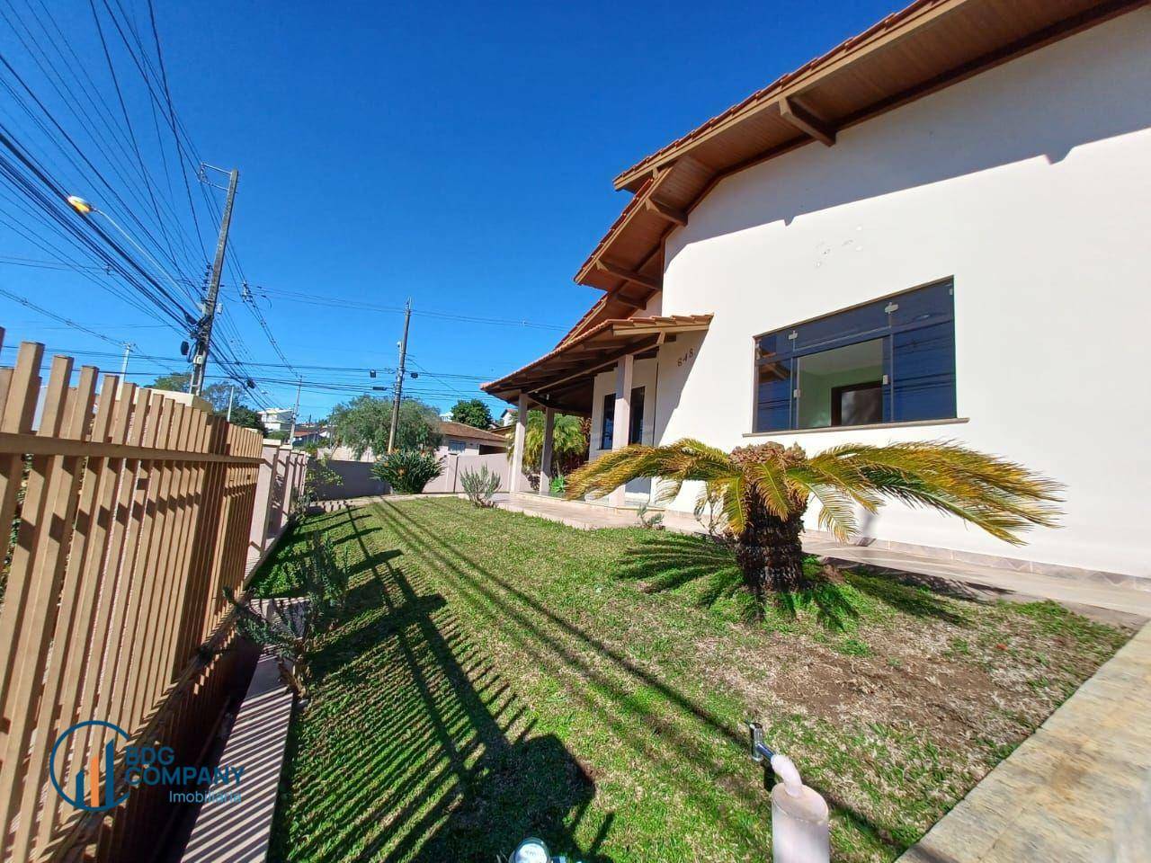 Casa, 3 quartos, 182 m² - Foto 1