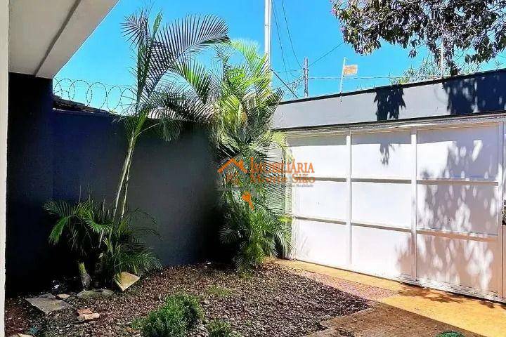 Casa à venda com 3 quartos, 130m² - Foto 2