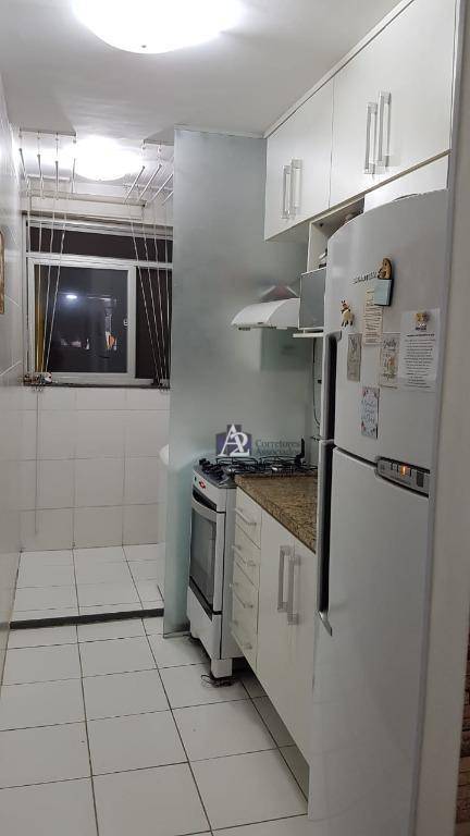 Apartamento à venda com 3 quartos, 56m² - Foto 12