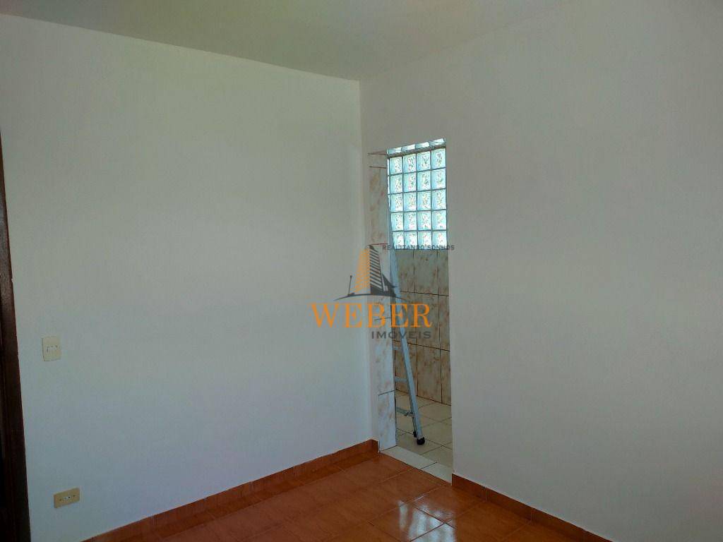 Casa para alugar com 1 quarto, 50m² - Foto 8