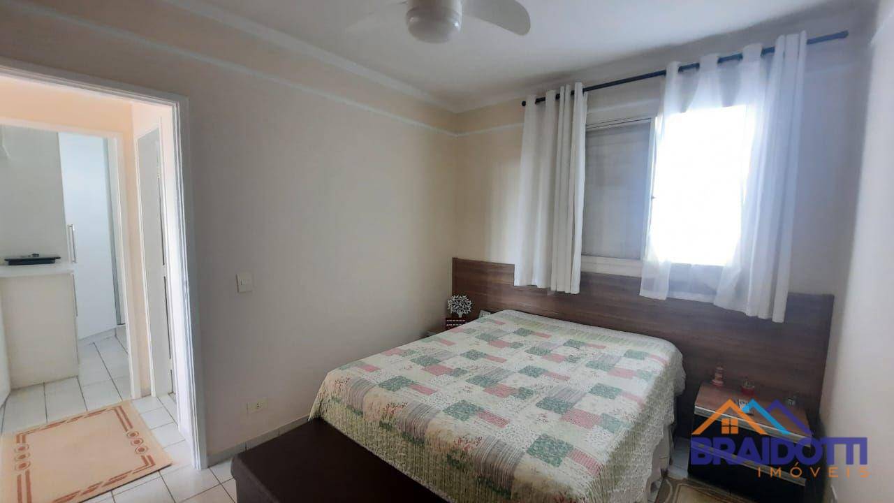 Apartamento à venda com 2 quartos, 69m² - Foto 15