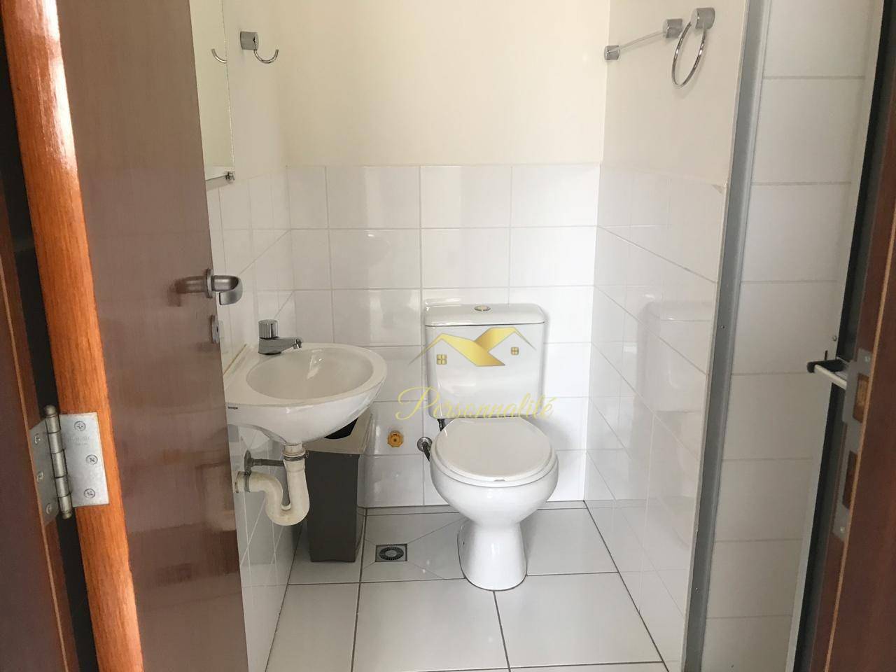 Apartamento à venda com 3 quartos, 217m² - Foto 6