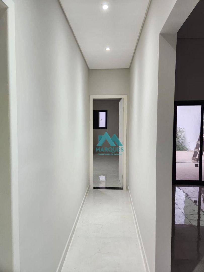 Casa à venda com 3 quartos, 170m² - Foto 7