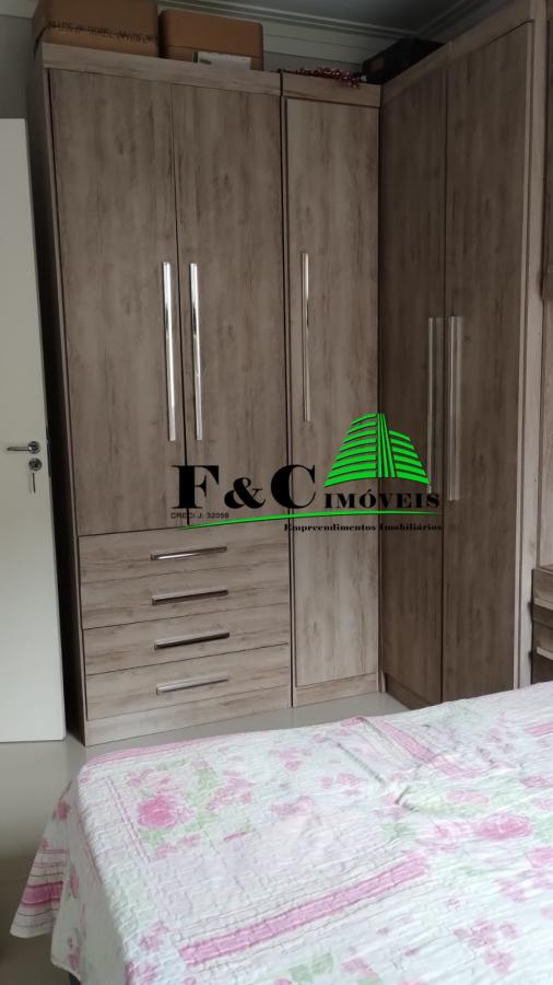 Apartamento à venda com 2 quartos, 48m² - Foto 2