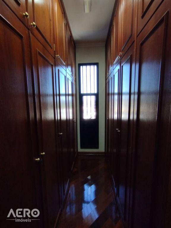 Apartamento para alugar com 3 quartos, 280m² - Foto 47