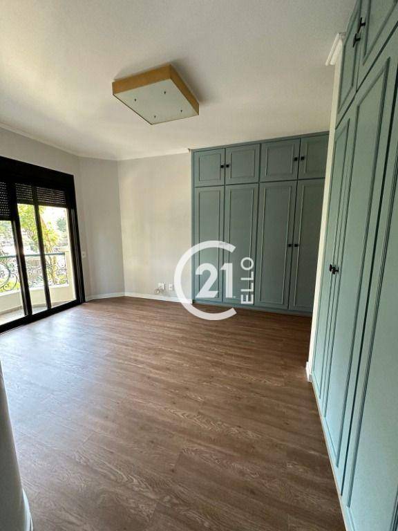 Apartamento à venda com 3 quartos, 150m² - Foto 8