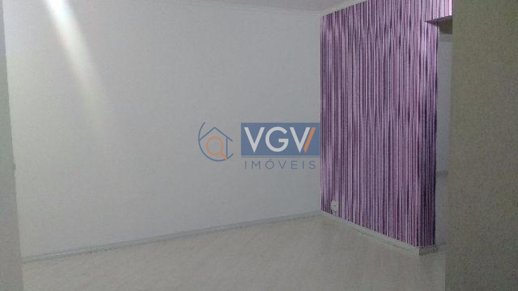 Apartamento à venda com 2 quartos, 58m² - Foto 2