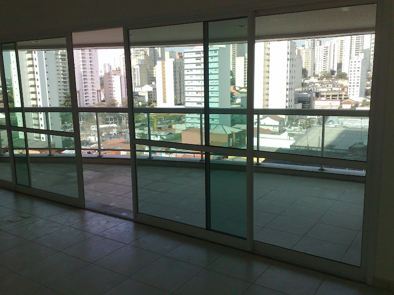 Apartamento à venda com 4 quartos, 157m² - Foto 2