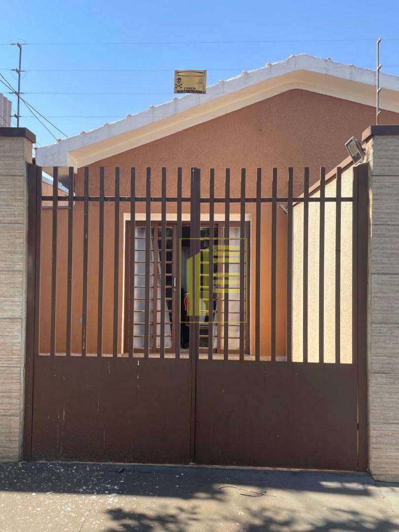 Casa, 3 quartos, 208 m² - Foto 3