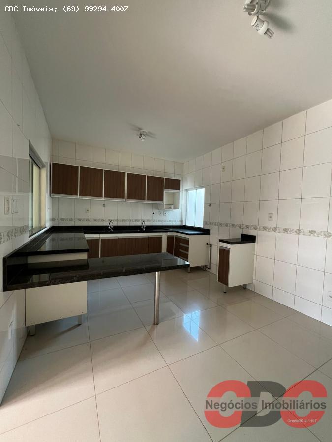 Casa de Condomínio à venda com 4 quartos, 422m² - Foto 9