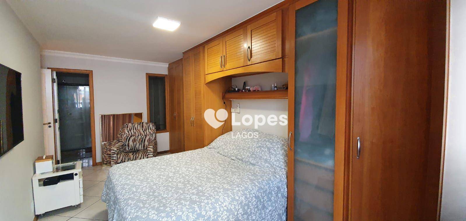 Apartamento à venda com 4 quartos, 220m² - Foto 9