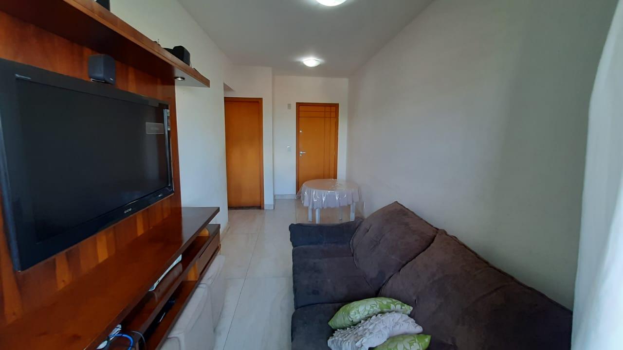 Apartamento à venda com 3 quartos, 70m² - Foto 4