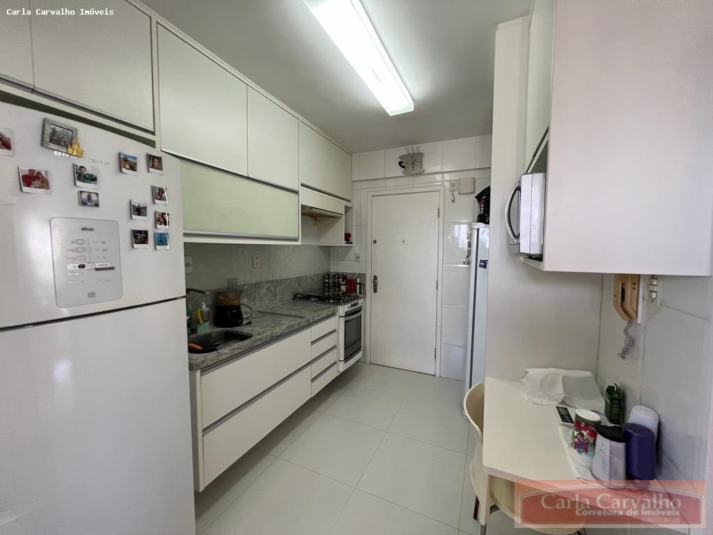 Apartamento à venda com 3 quartos, 105m² - Foto 3