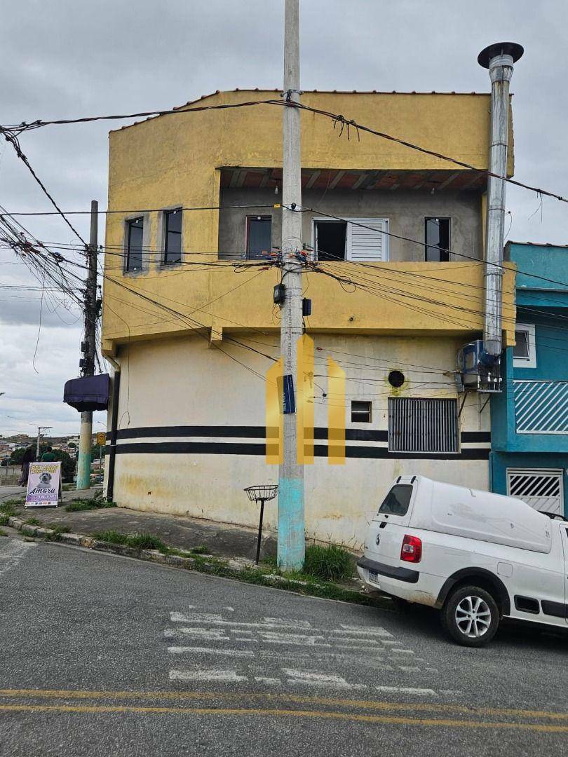 Sobrado à venda com 2 quartos, 450m² - Foto 1