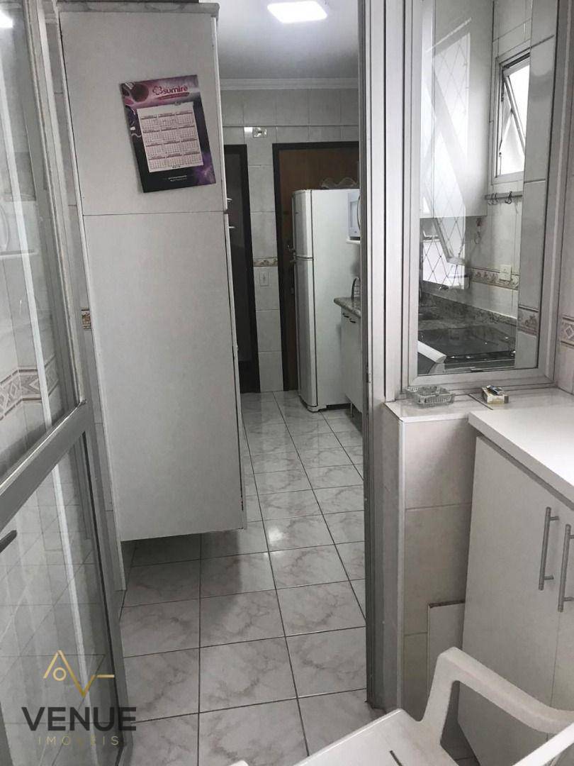 Apartamento à venda com 3 quartos, 75m² - Foto 15