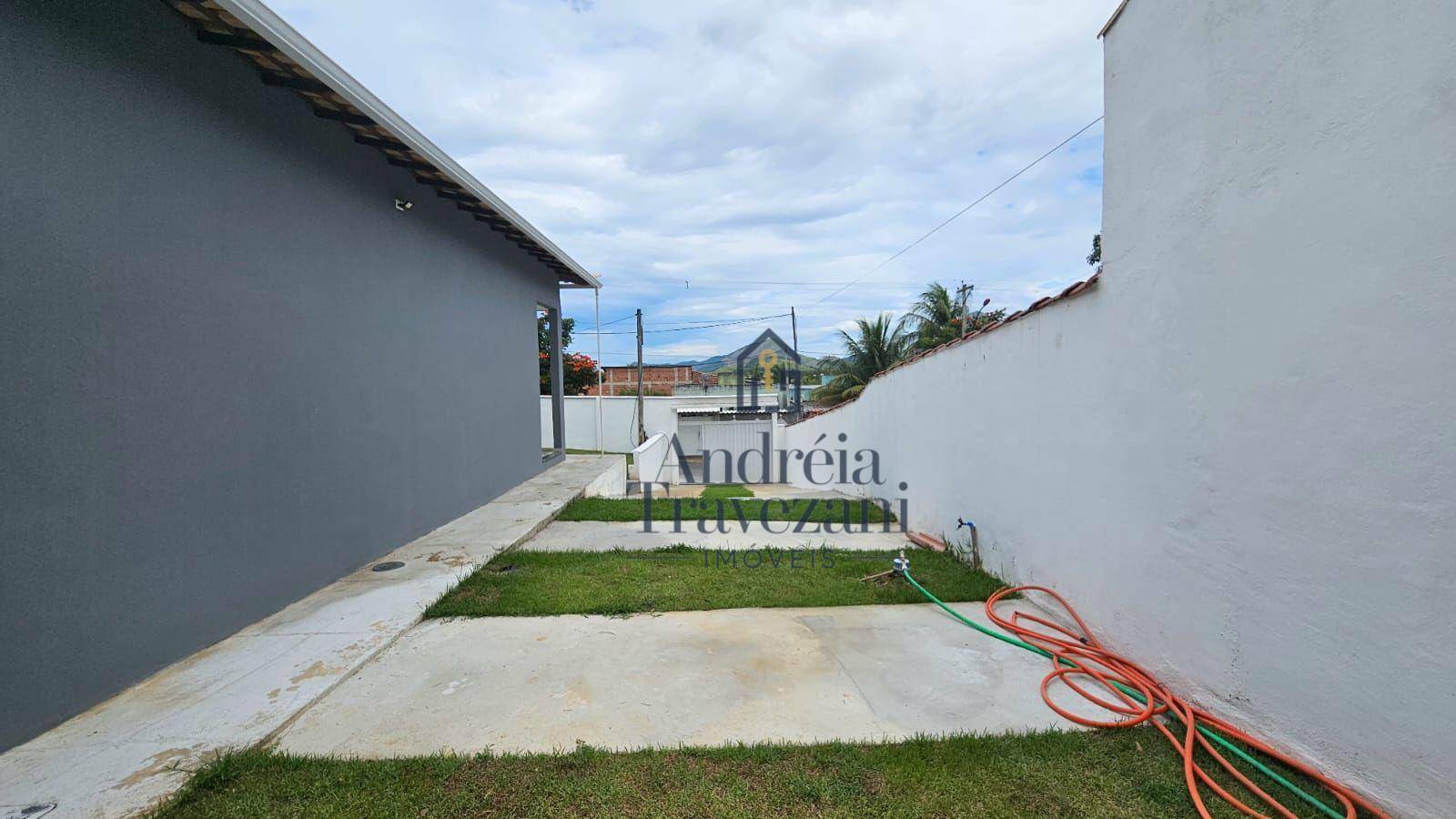 Casa à venda com 3 quartos, 98m² - Foto 8