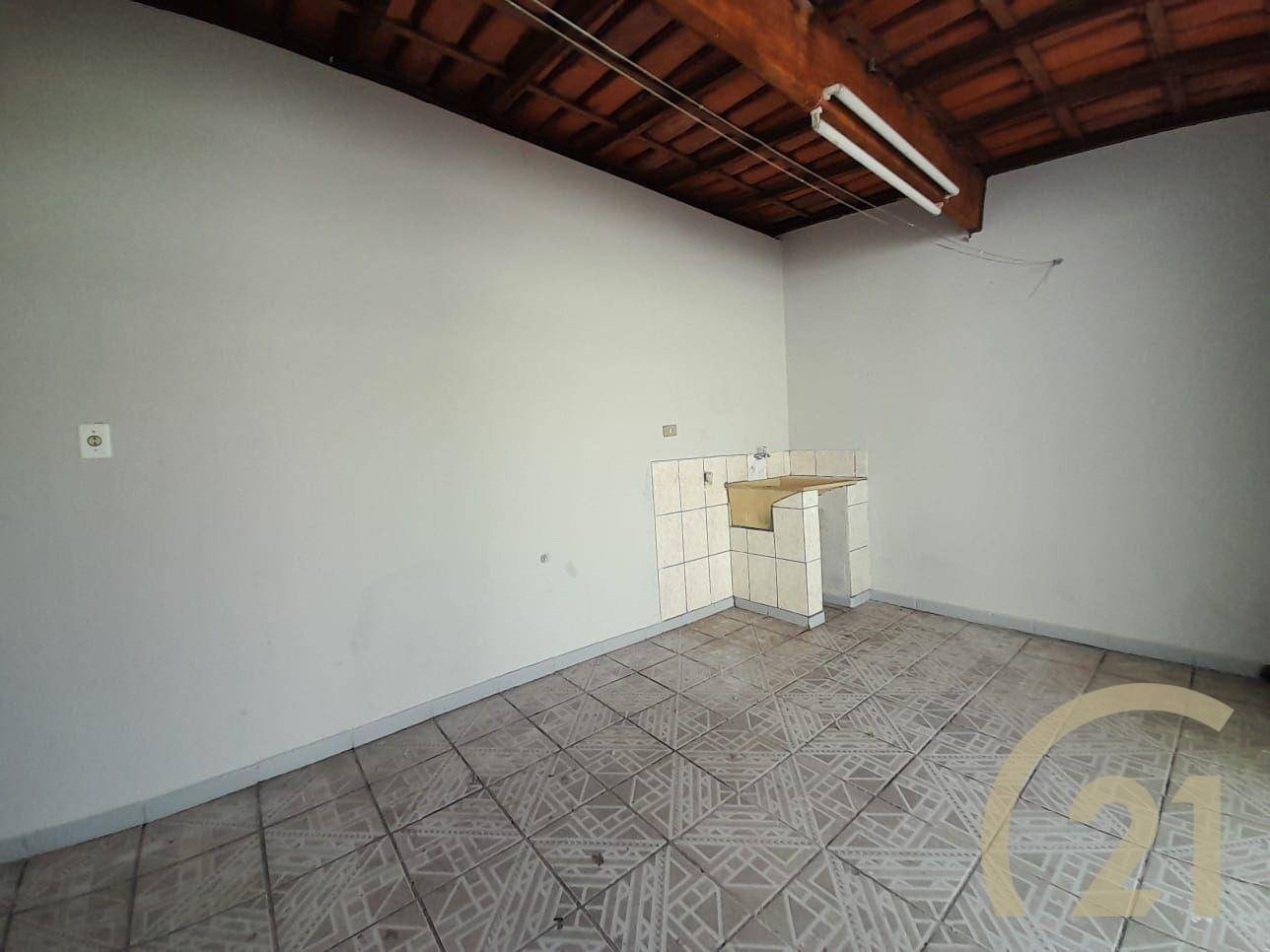 Casa à venda com 2 quartos, 100m² - Foto 19