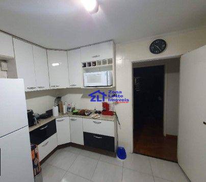 Apartamento à venda com 1 quarto, 58m² - Foto 2