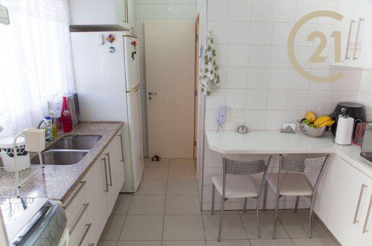 Apartamento à venda com 3 quartos, 110m² - Foto 10