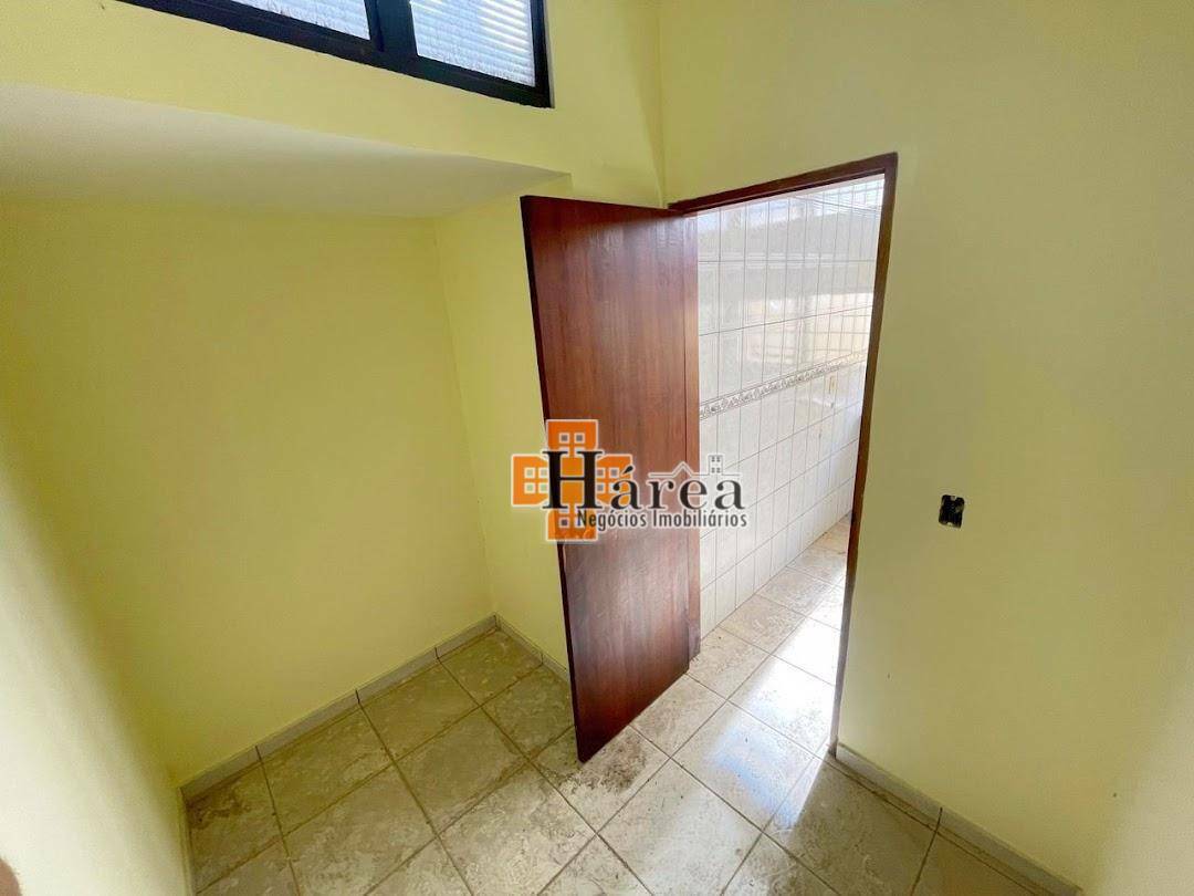 Casa à venda e aluguel, 220m² - Foto 19