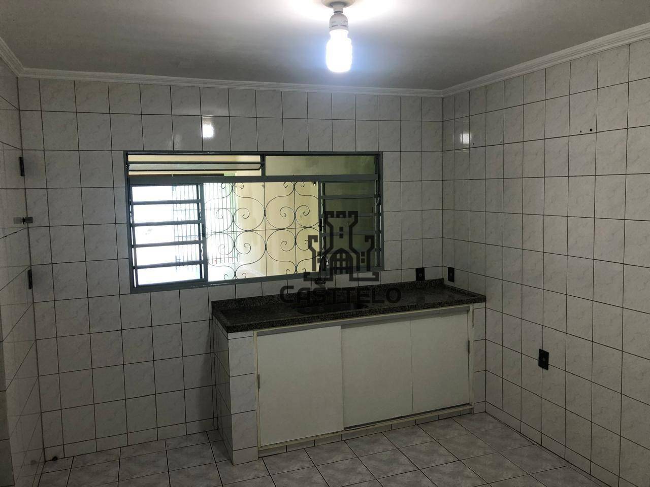 Casa à venda com 4 quartos, 170m² - Foto 19