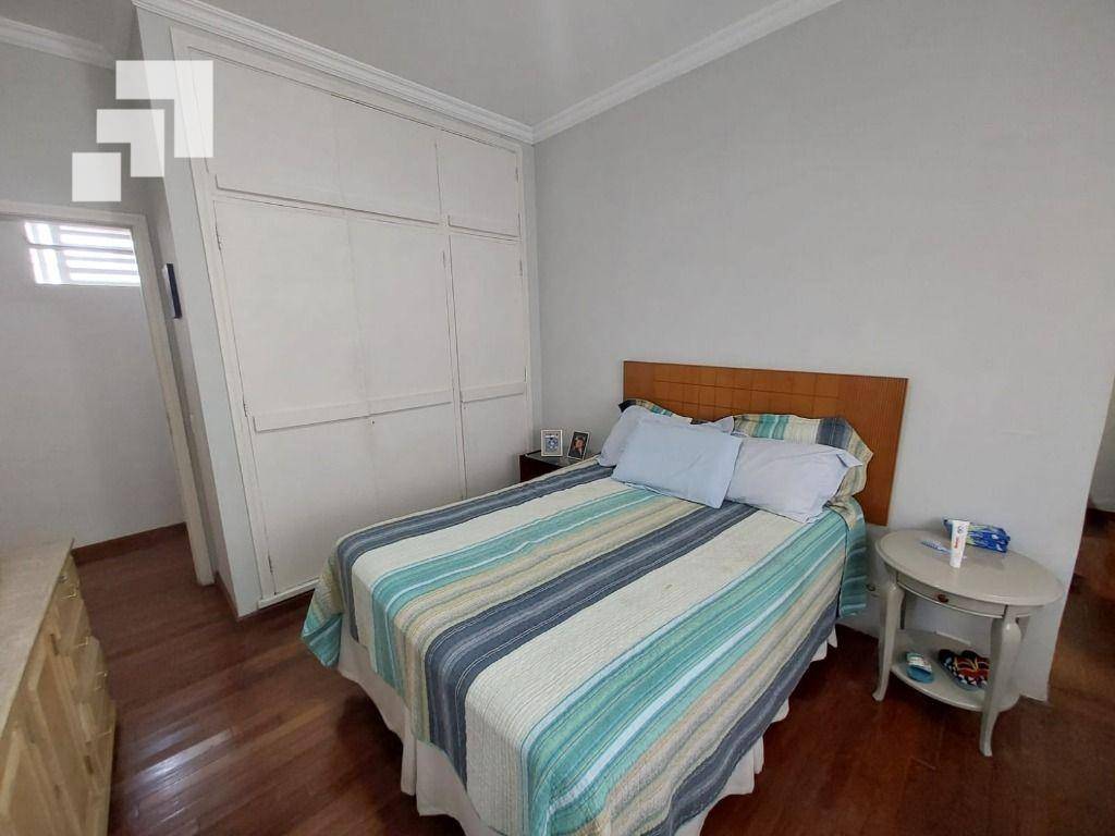 Casa à venda com 4 quartos, 360m² - Foto 20