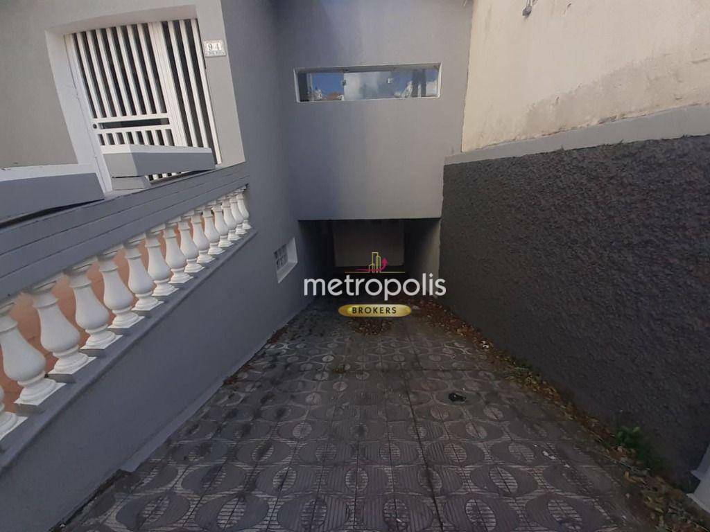 Casa à venda com 3 quartos, 228m² - Foto 5