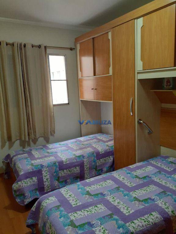 Apartamento à venda com 2 quartos, 65m² - Foto 9