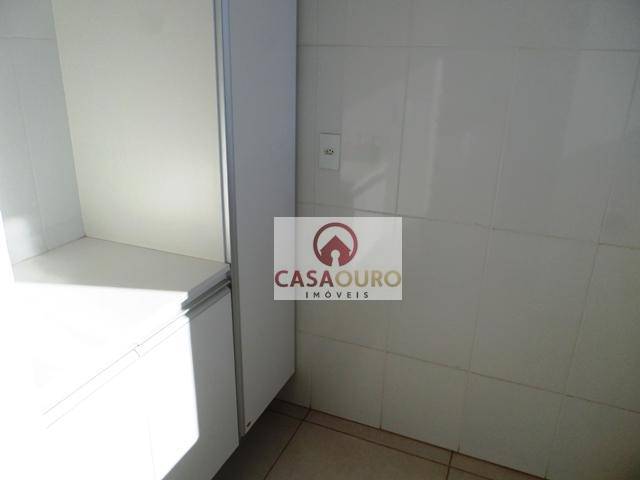 Apartamento à venda com 3 quartos, 76m² - Foto 22