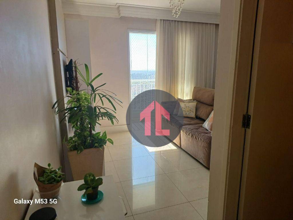 Apartamento à venda com 3 quartos, 87m² - Foto 4