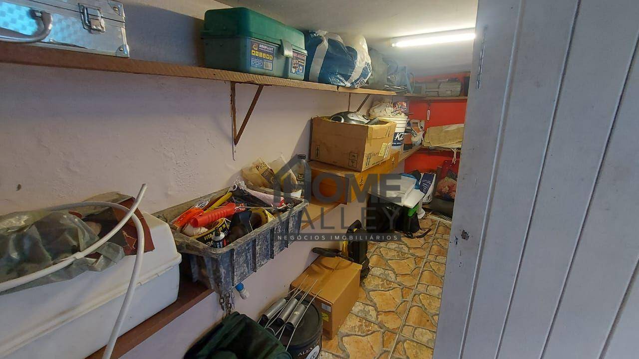 Casa à venda com 3 quartos, 70m² - Foto 11