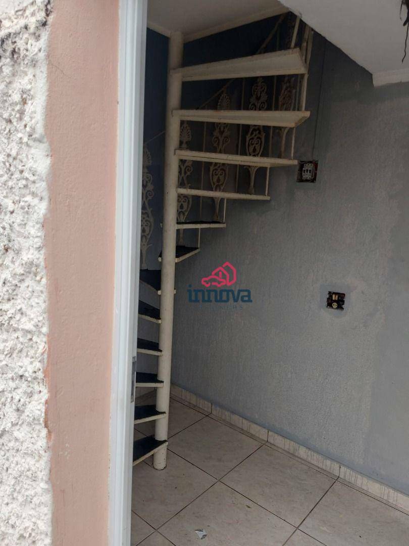 Casa à venda com 4 quartos, 201m² - Foto 48