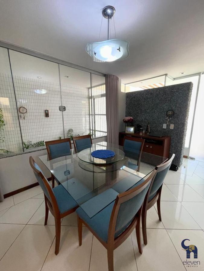 Casa à venda com 4 quartos, 220m² - Foto 22