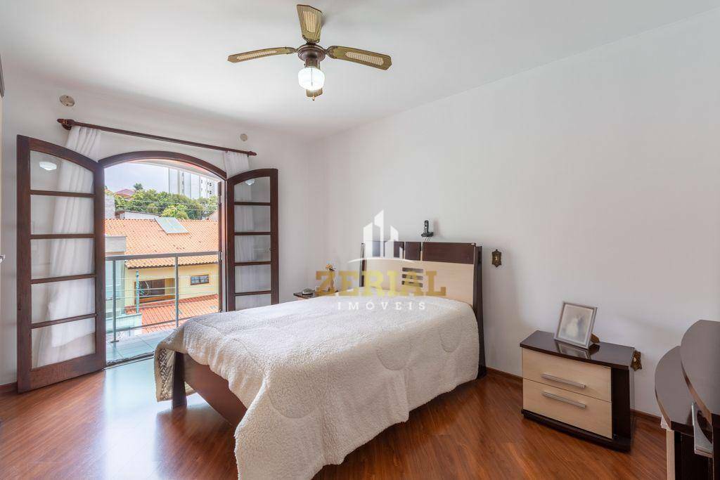 Casa à venda com 3 quartos, 232m² - Foto 19